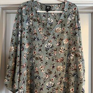 Bobeau soft green floral blouse